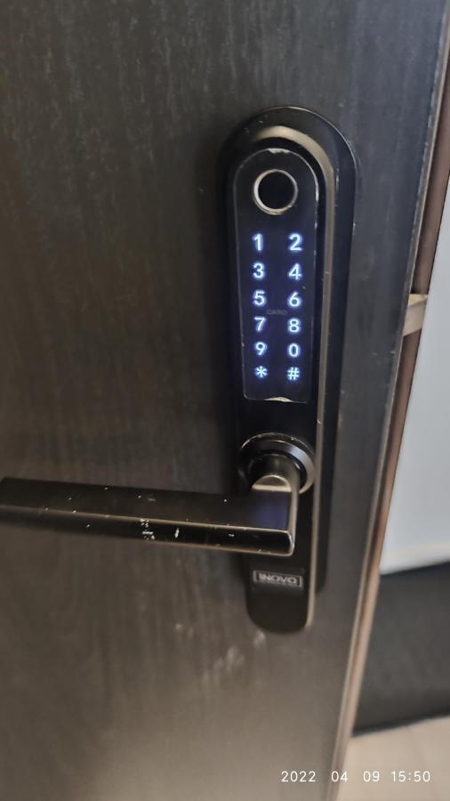 Happy Inn Laime Studio, Self Check-In-24-7, A-C, Parking-In-The-Underground-Garage Vilnius Bagian luar foto